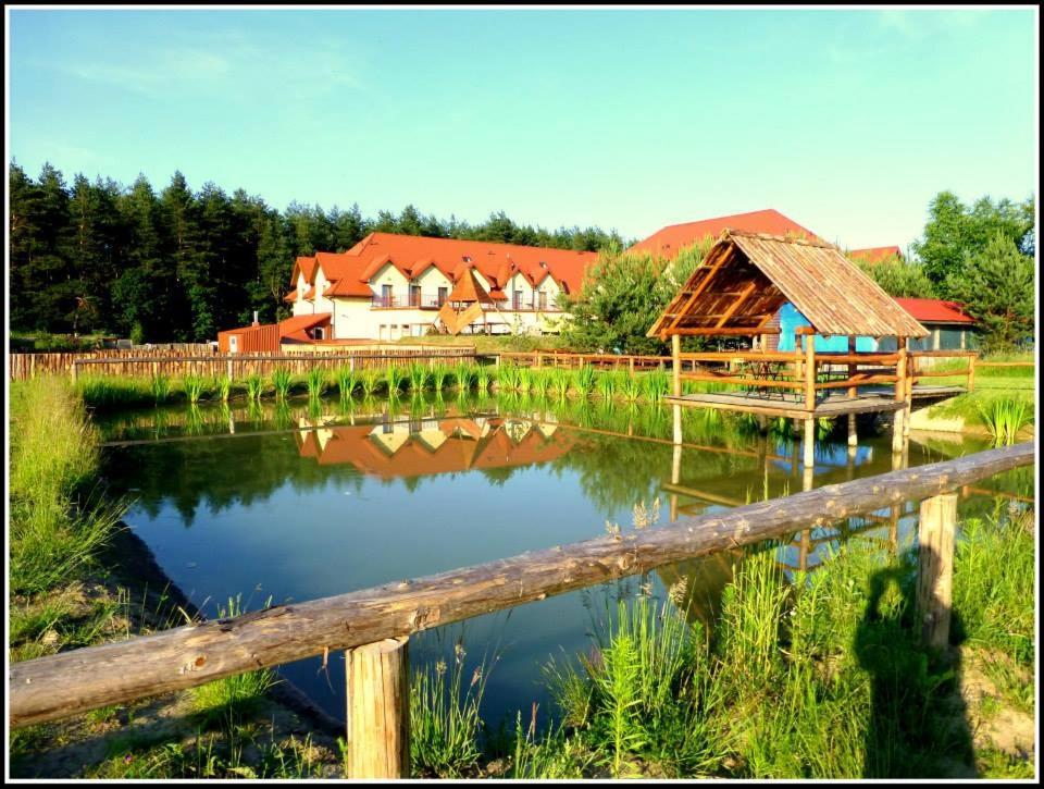 Sosnowe Zacisze Barszczewo Hotel Choroszcz Kültér fotó