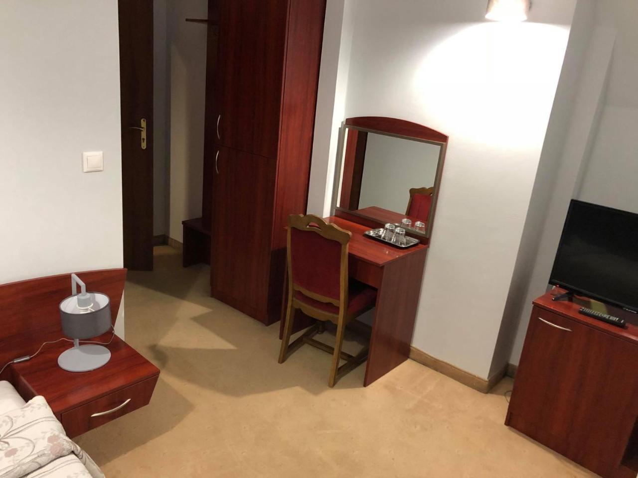 Sosnowe Zacisze Barszczewo Hotel Choroszcz Kültér fotó